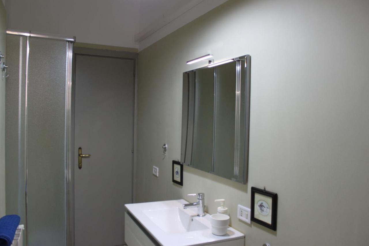 Casa Luna - Accomodation In Santa Maria Maggiore Rzym Zewnętrze zdjęcie