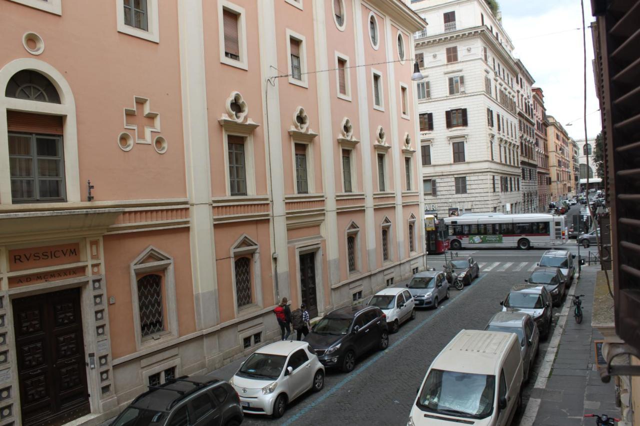 Casa Luna - Accomodation In Santa Maria Maggiore Rzym Zewnętrze zdjęcie