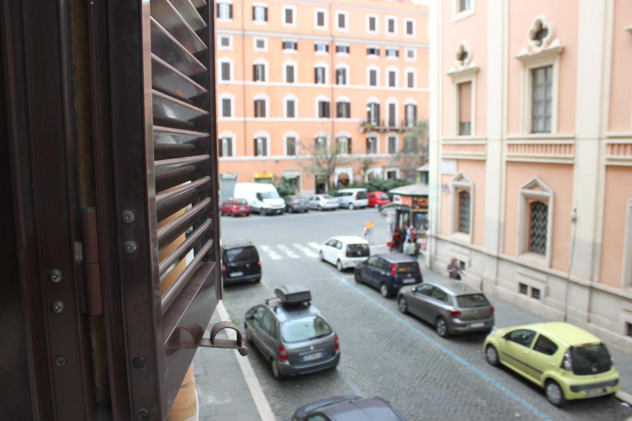 Casa Luna - Accomodation In Santa Maria Maggiore Rzym Zewnętrze zdjęcie
